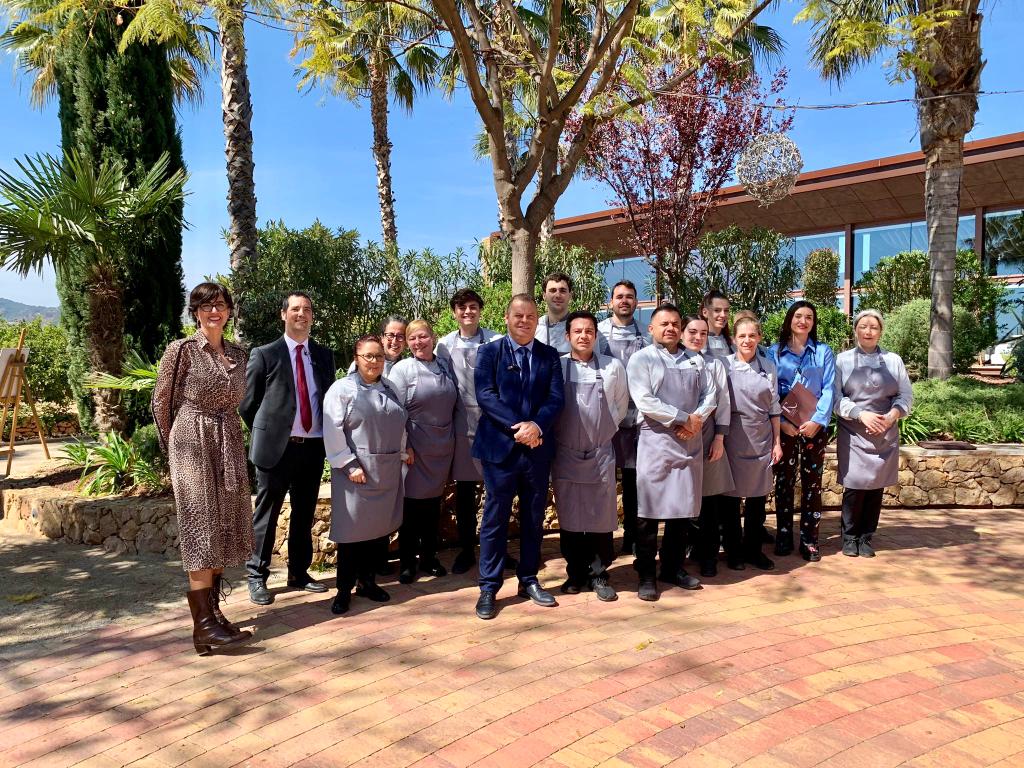 equipo masía fuente la reina